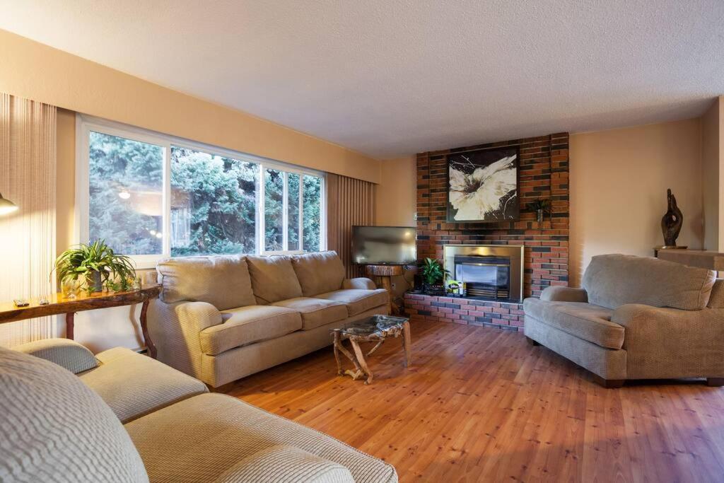 Spacious And Comfy ! Villa Victoria Exterior foto
